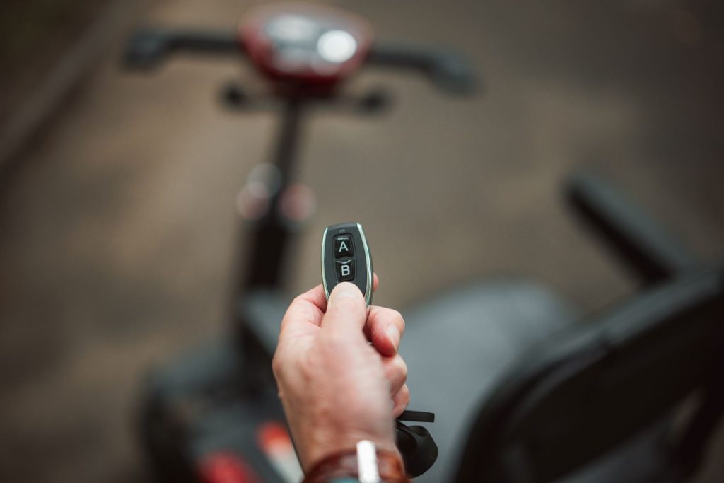 Remote control for one-click fold scooter – wireless folding for automatic folding mobility scooter